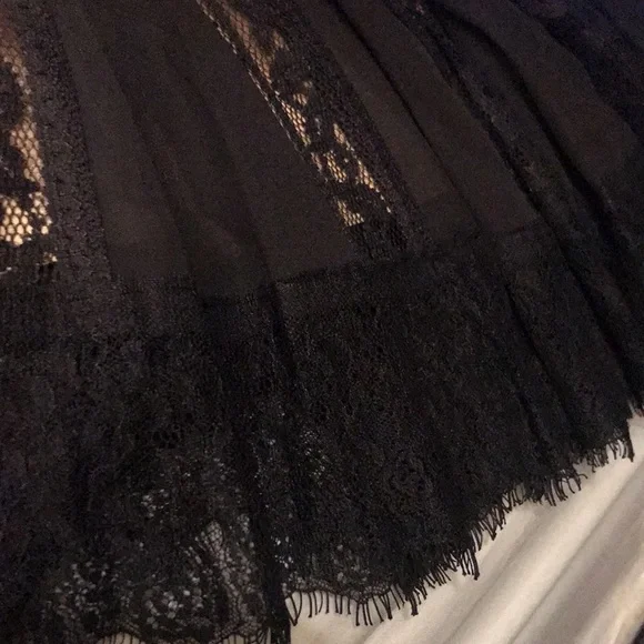 Loft lace skirt - Picture 5 of 5